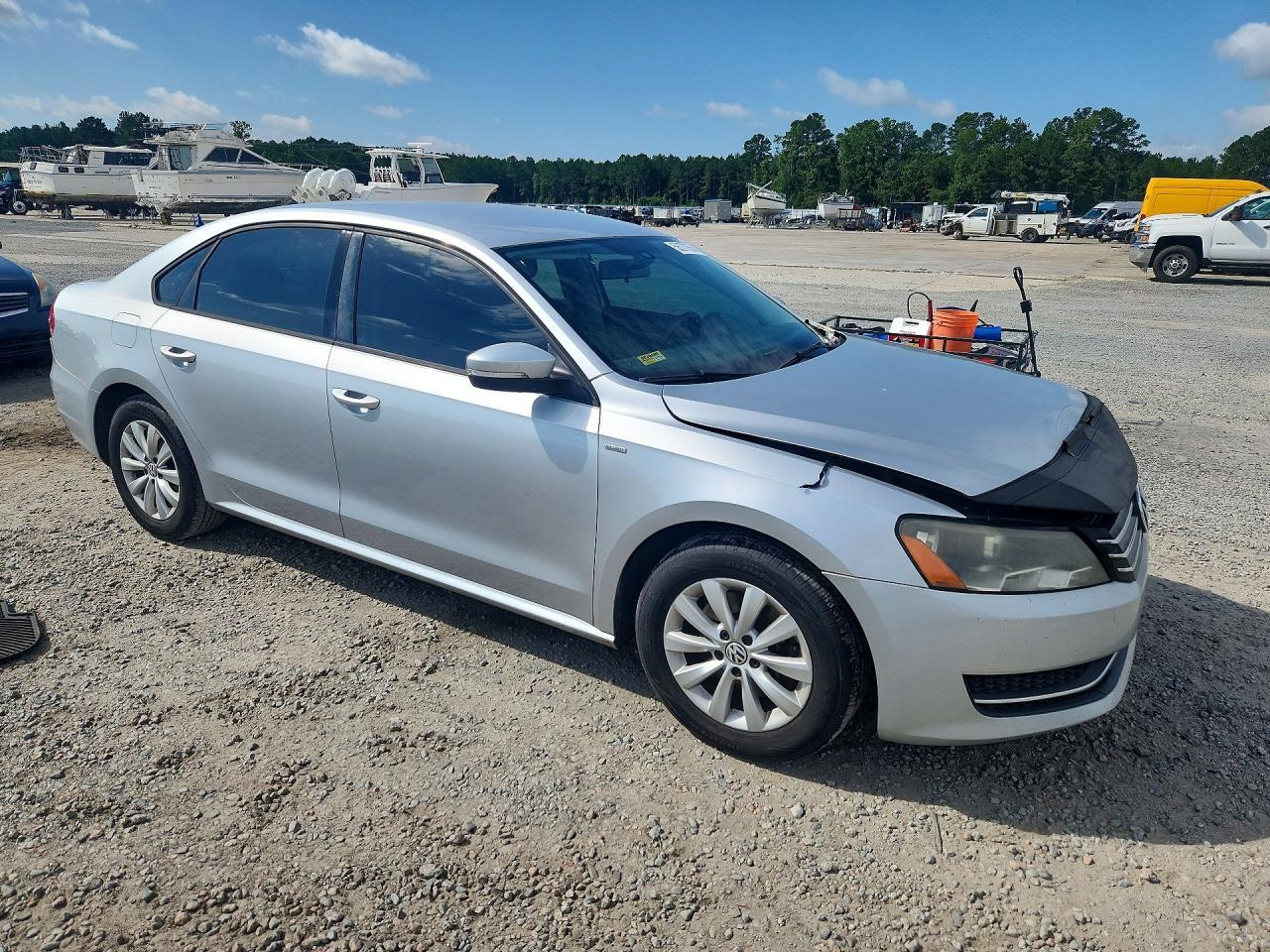2013 Volkswagen Passat - Фото 4