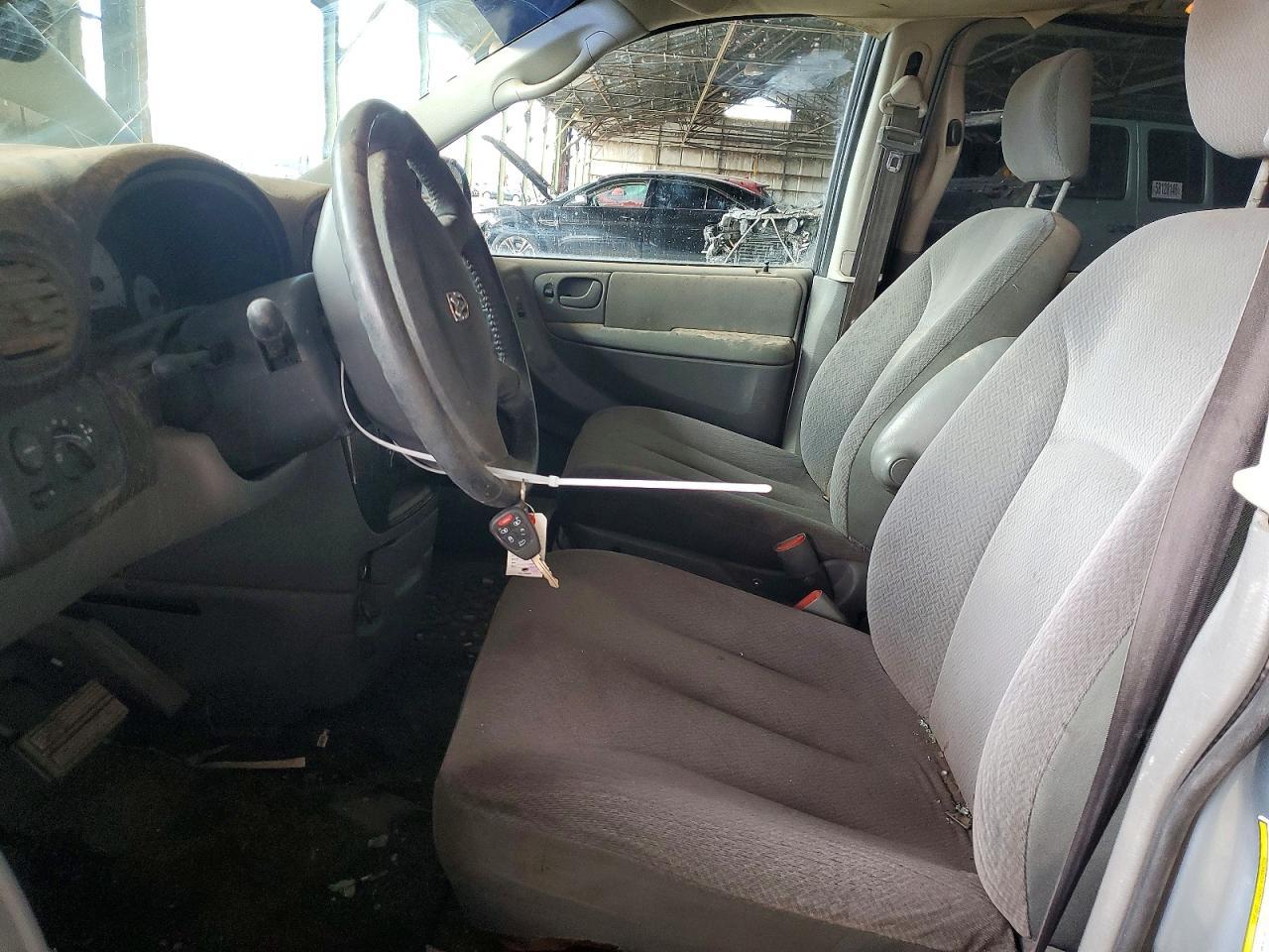 2005 Dodge Grand Caravan Sxt - Image 7