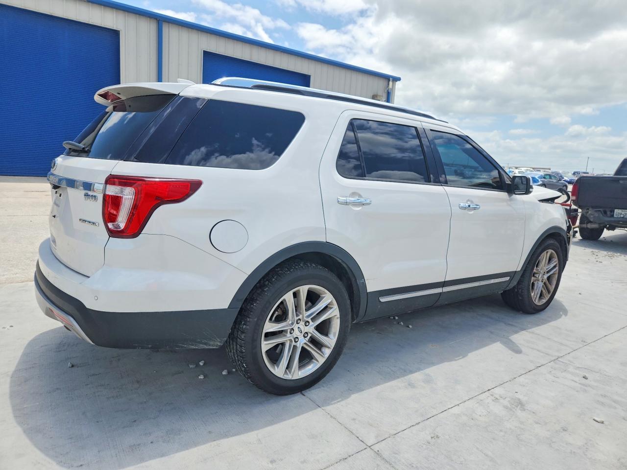 2016 Ford Explorer Limited - Фото 3
