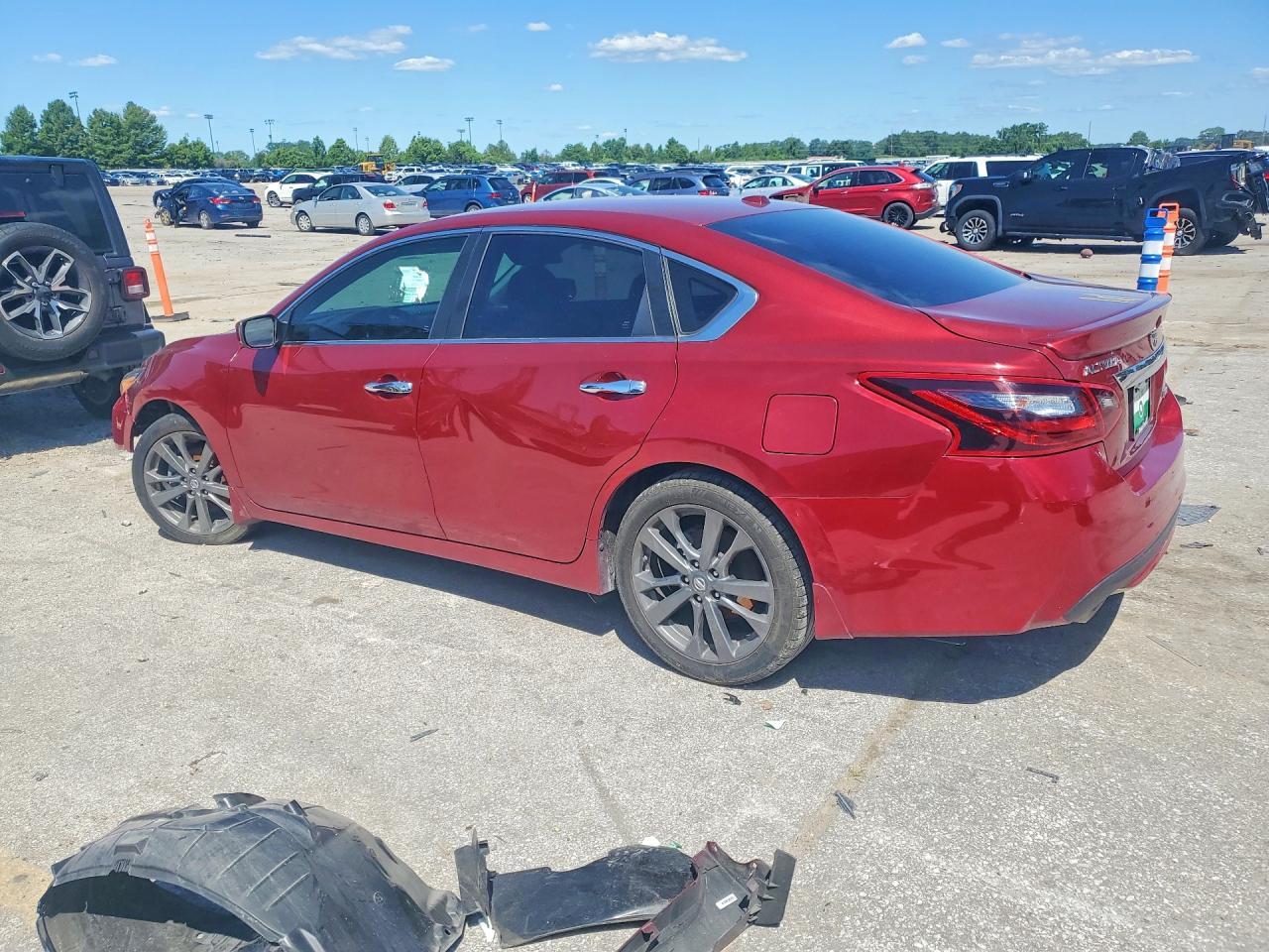2018 Nissan Altima 2.5 Sr - Фото 2