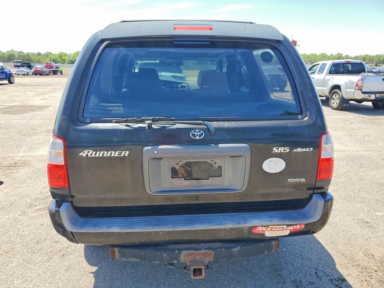2001 Toyota 4Runner Sr5 - Image 6