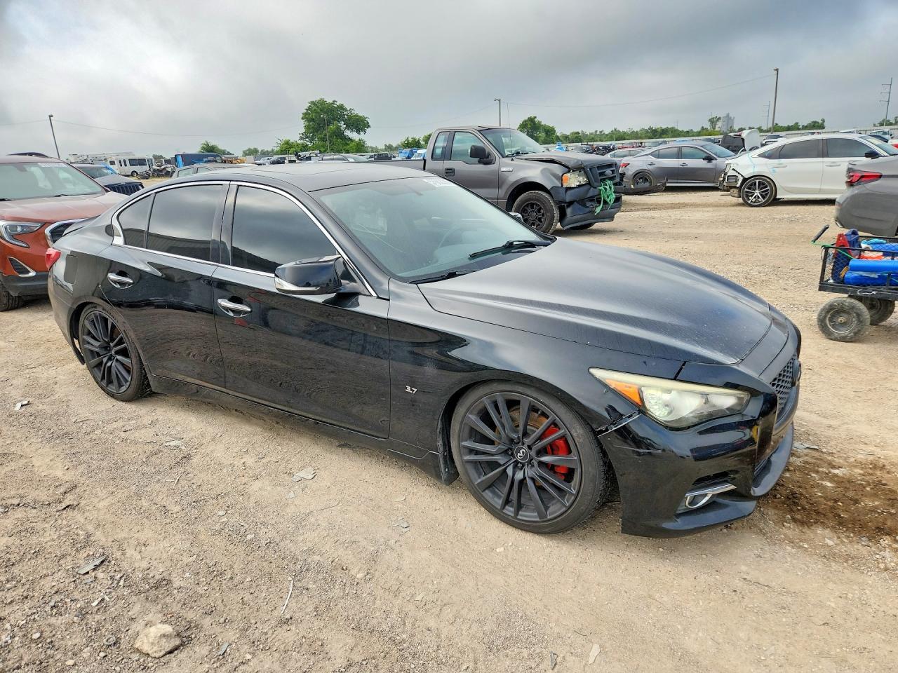 2014 Infiniti Q50 Premium - Image 4