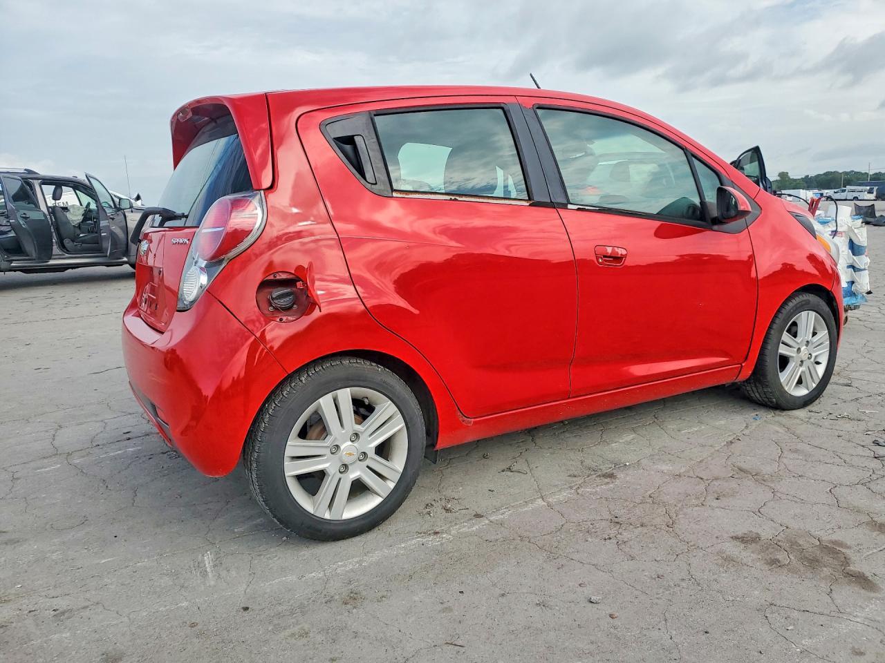 2015 Chevrolet Spark 1Lt - Фото 3