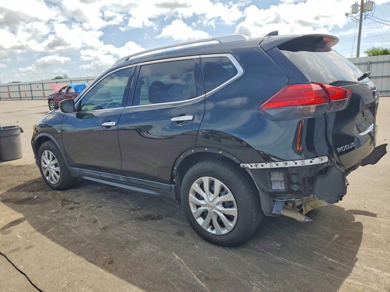 2017 Nissan Rogue S - Image 2