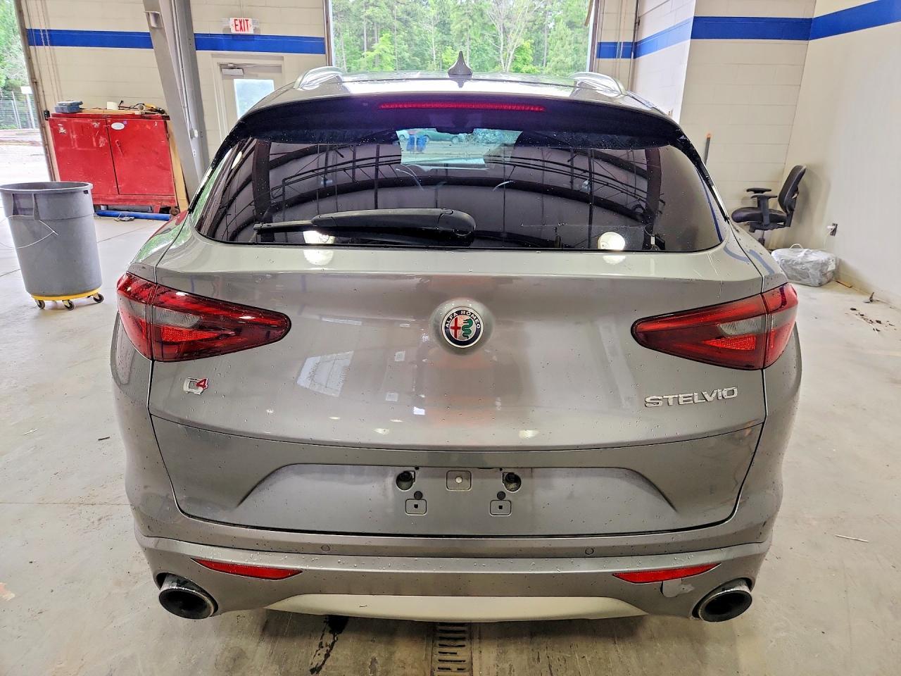 2020 Alfa Romeo Stelvio Ti - Фото 6