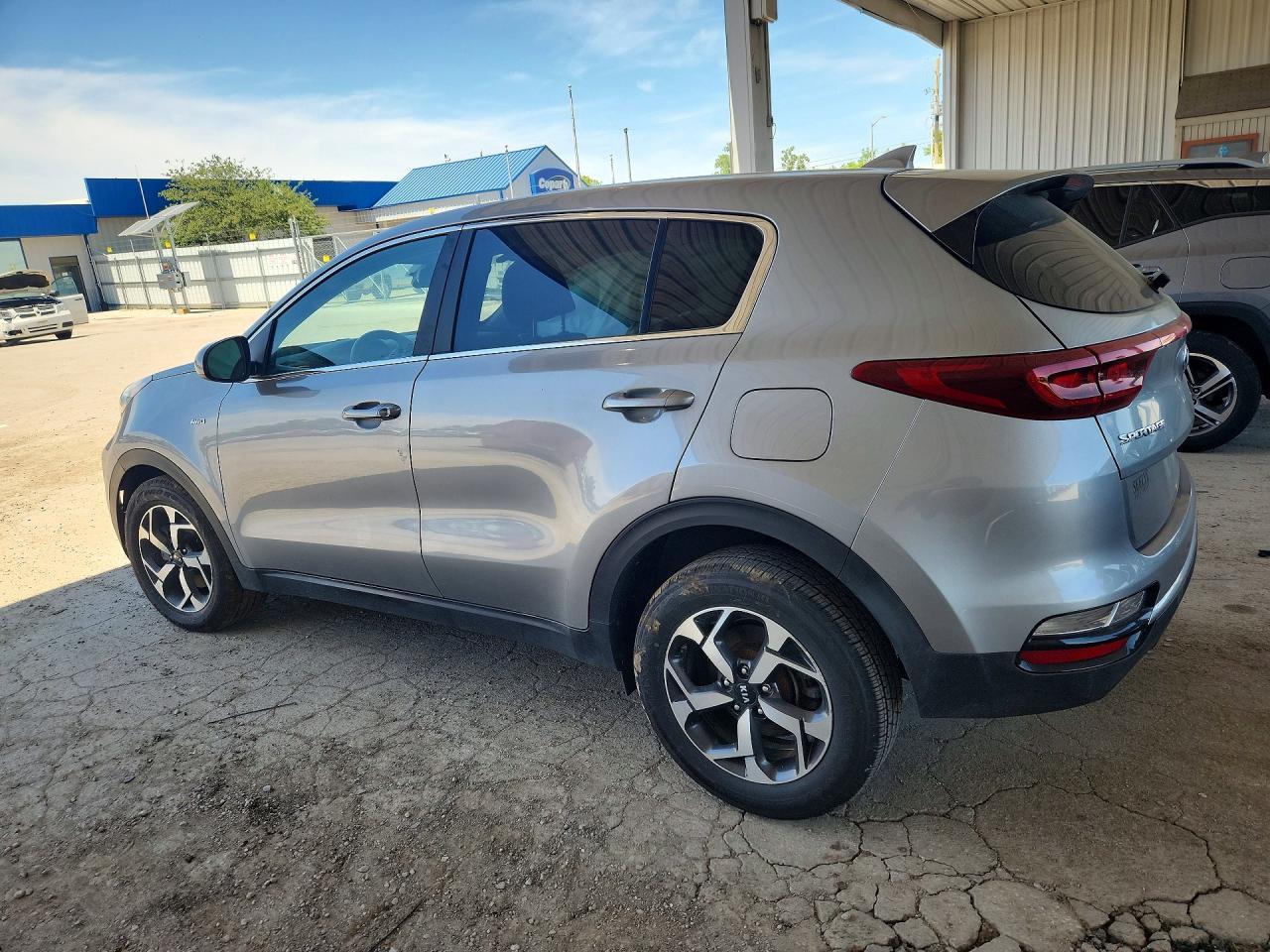 2021 Kia Sportage Lx - Фото 2
