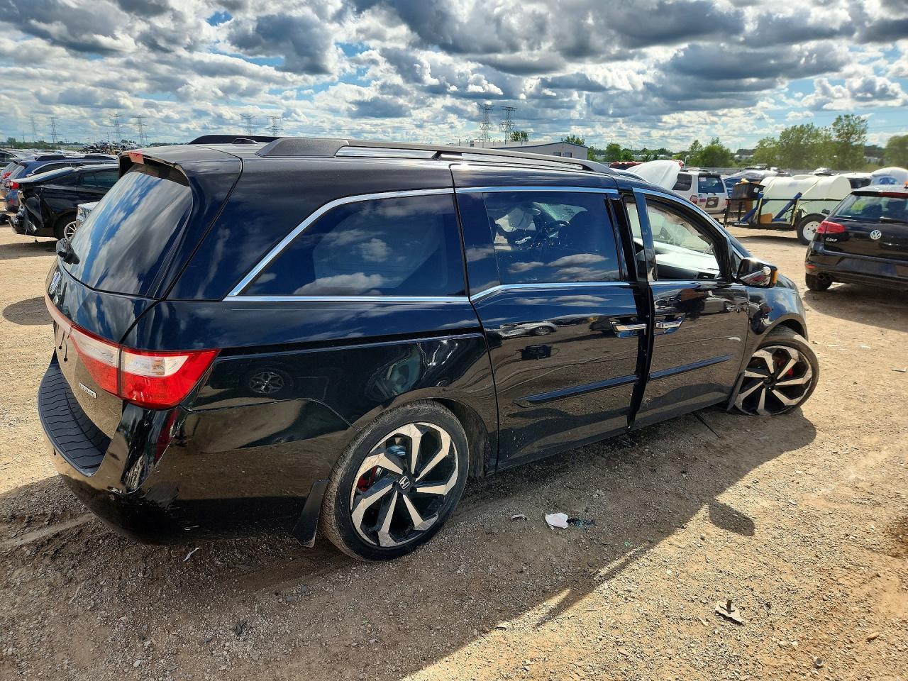 2012 Honda Odyssey Touring/Touring Elite - Фото 3