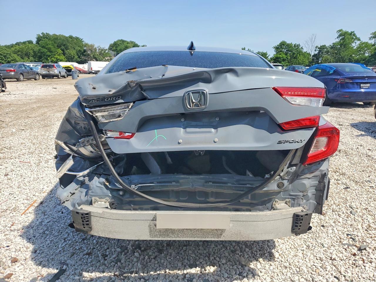 2022 Honda Accord Sport - Image 6