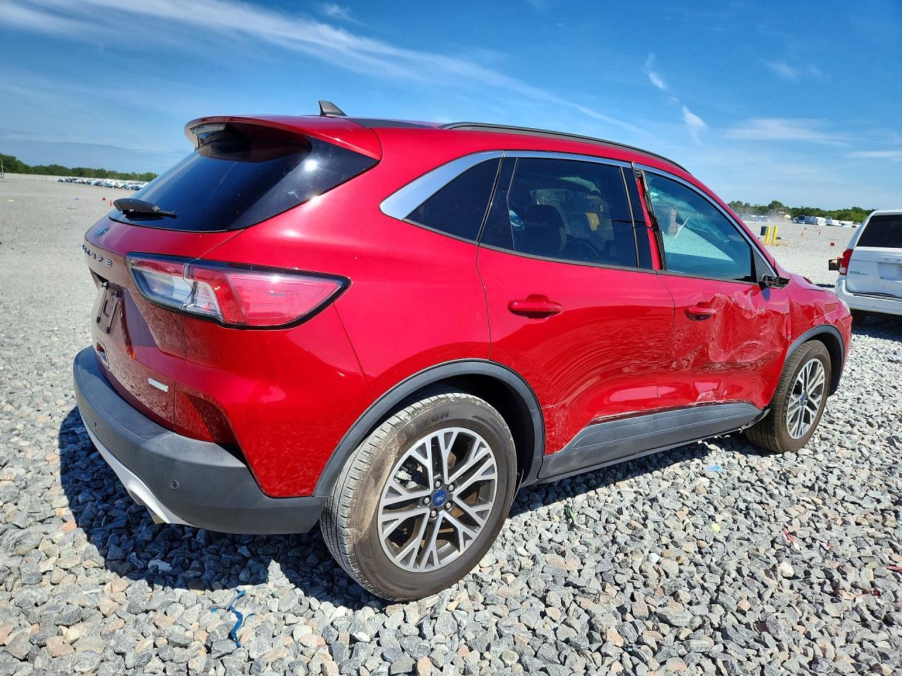 2020 Ford Escape Sel - Фото 3
