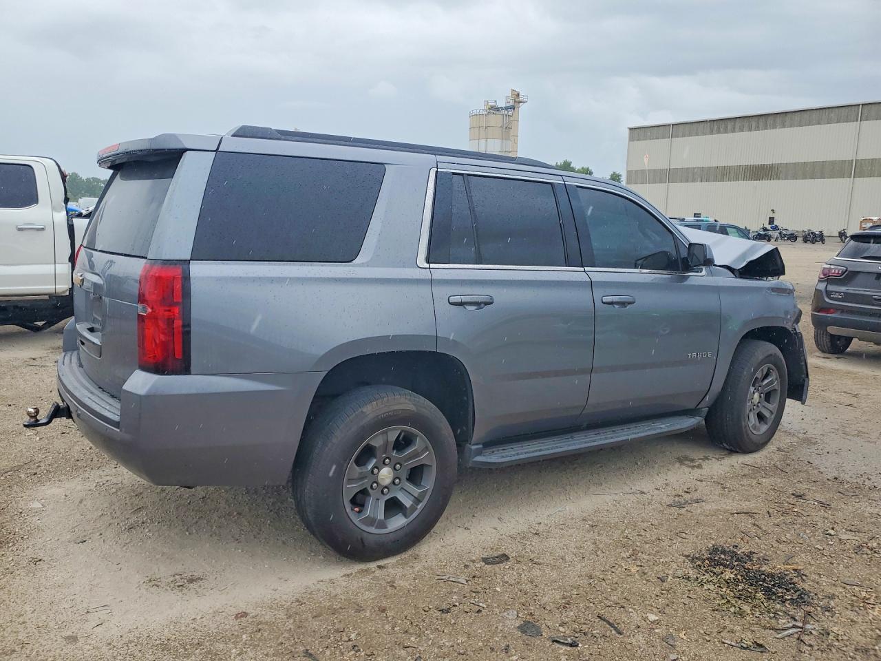 2018 Chevrolet Tahoe K1500 Ls - Фото 3