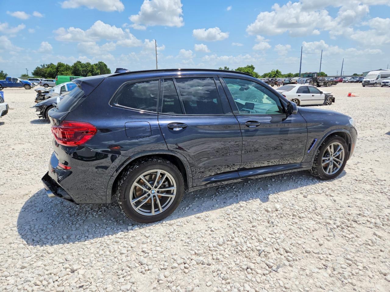 2019 BMW X3 xDrive30I - Image 3