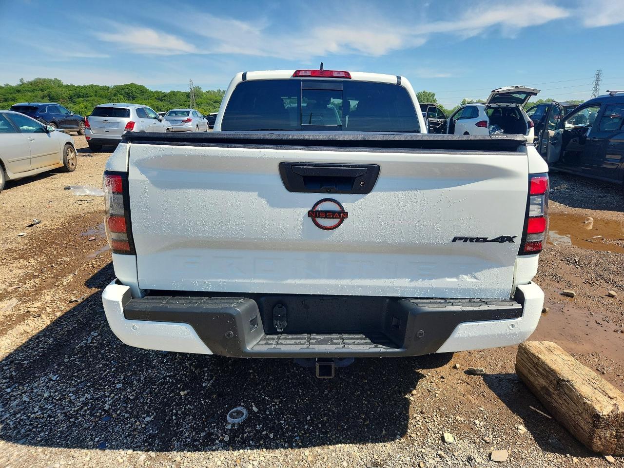 2024 Nissan Frontier Pro-4X - Фото 6