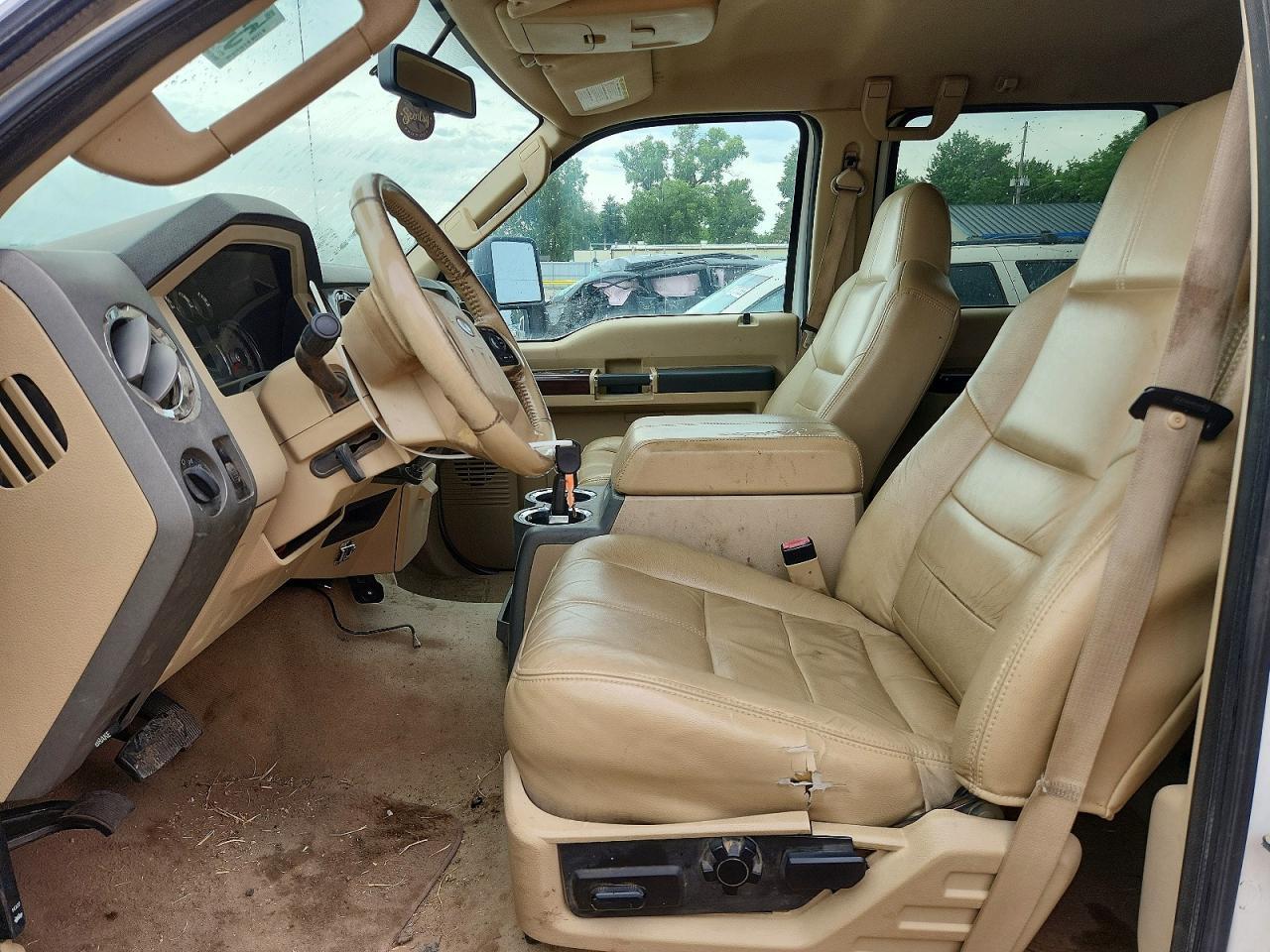 2009 Ford F250 Super Duty - Image 7