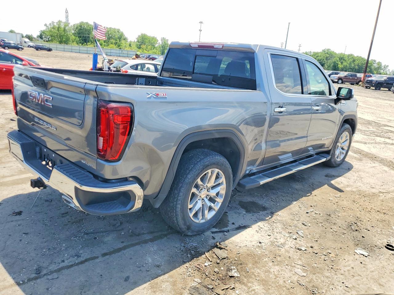 2022 GMC Sierra Limited K1500 Slt - Image 3