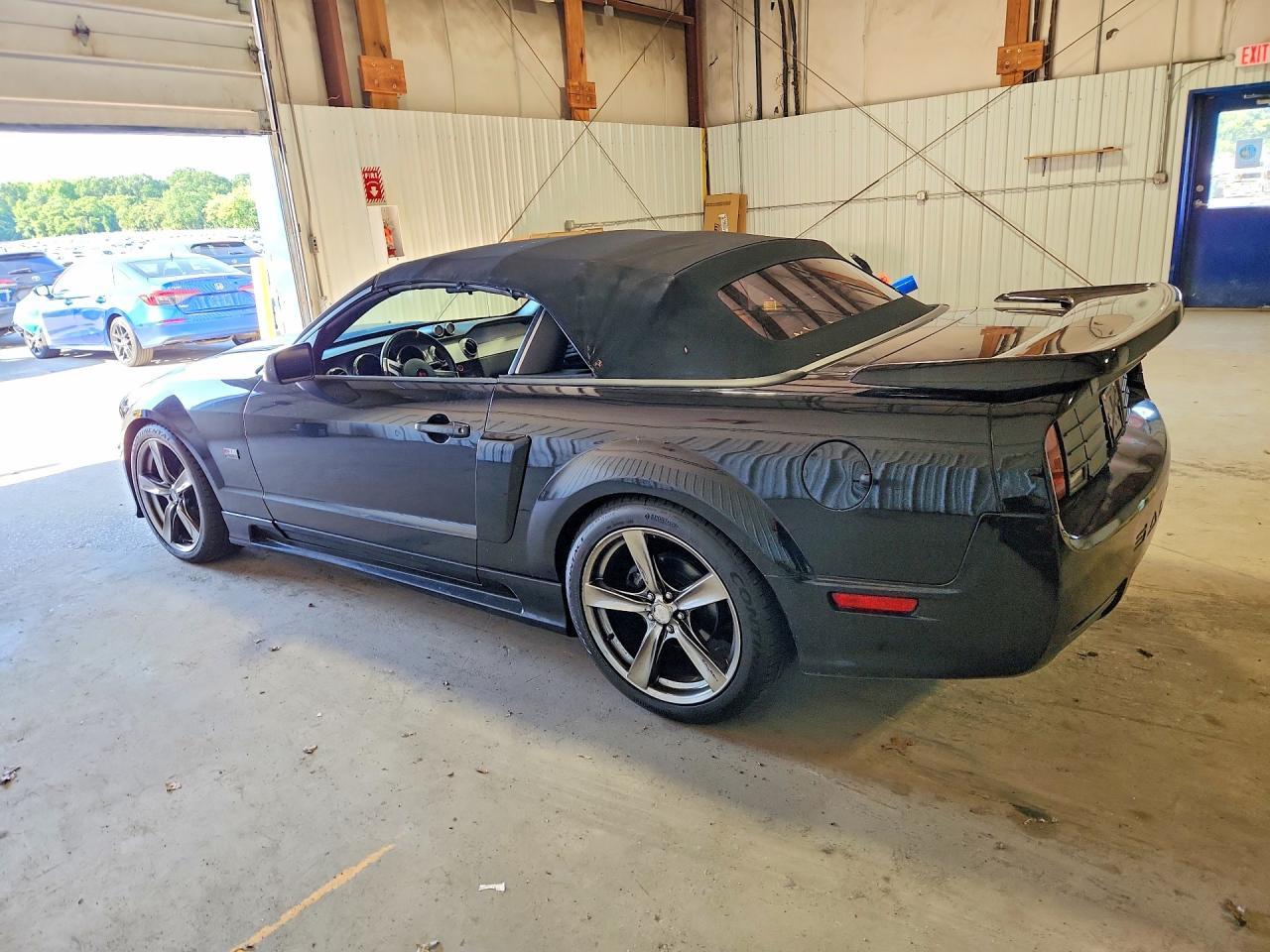 2007 Ford Mustang Gt - Image 2