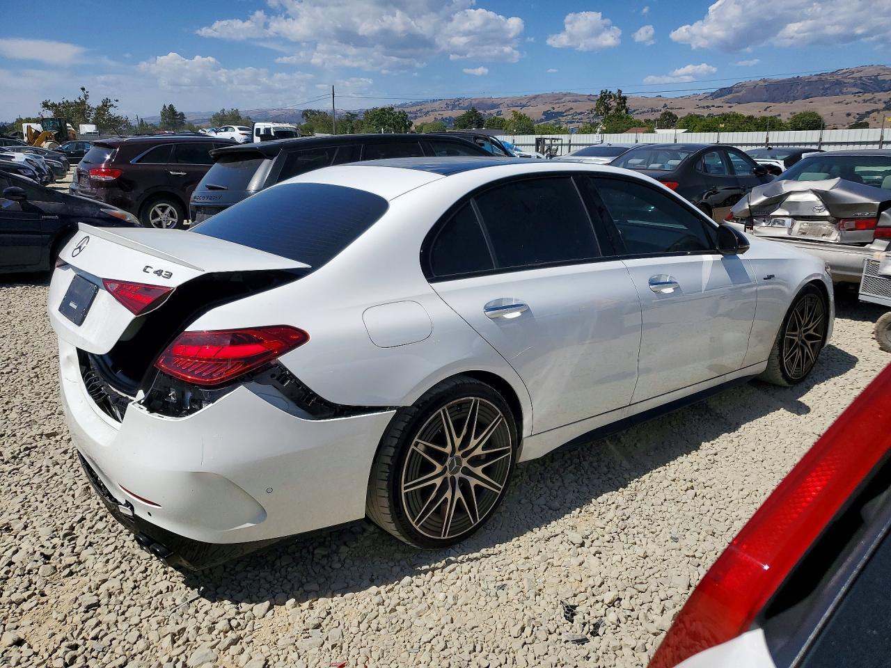 2025 Mercedes-Benz C 43 Amg - Image 3