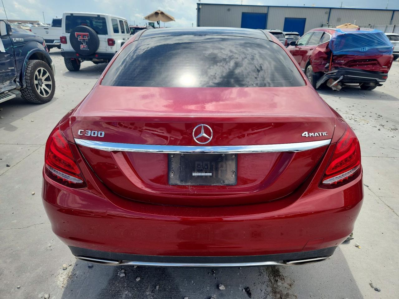 2018 Mercedes-Benz C 300 4Matic - Фото 6