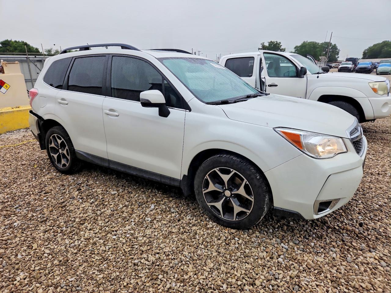 2014 Subaru Forester 2.0Xt Touring - Фото 4