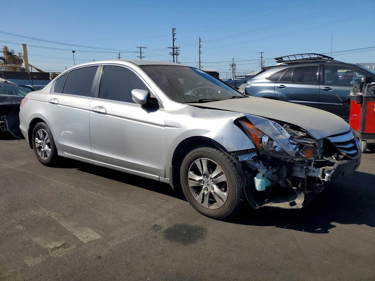 2012 Honda Accord Lxp - Image 4