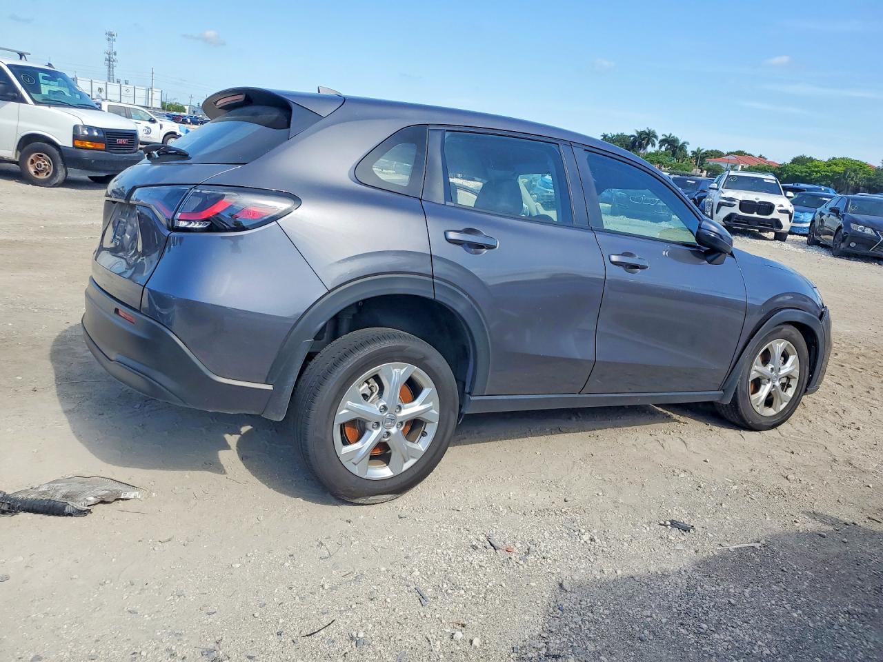 2025 Honda Hr-V Lx - Image 3