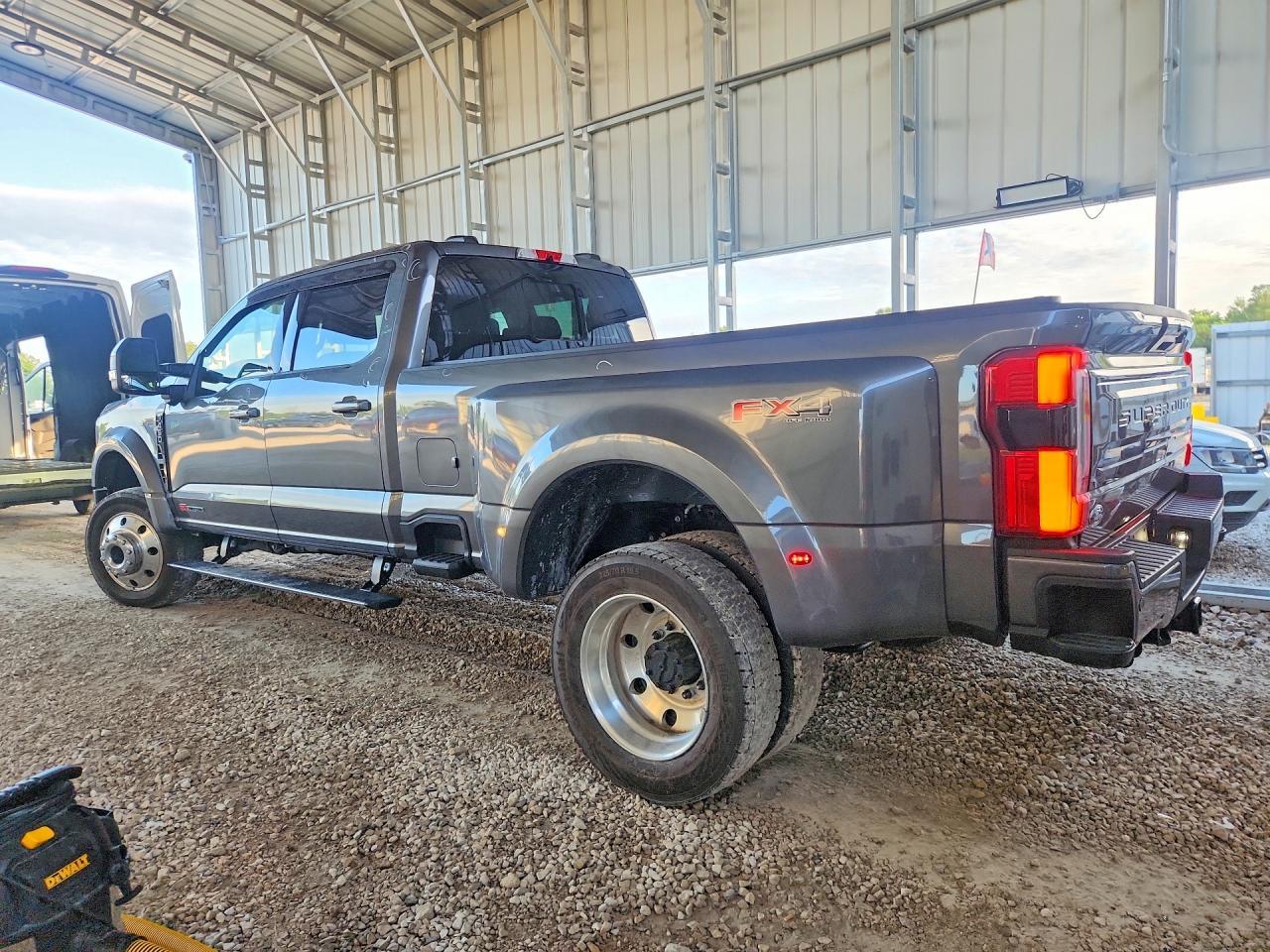 2026 Ford F450 Super Duty - Image 2