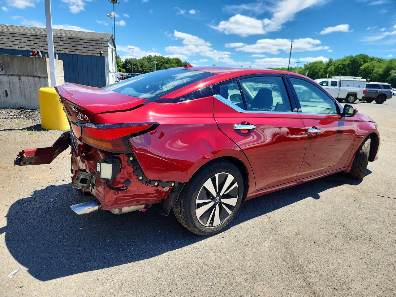 2022 Nissan Altima Sl - Фото 3