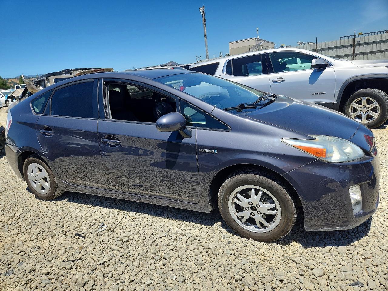 2010 Toyota Prius Iii - Фото 4