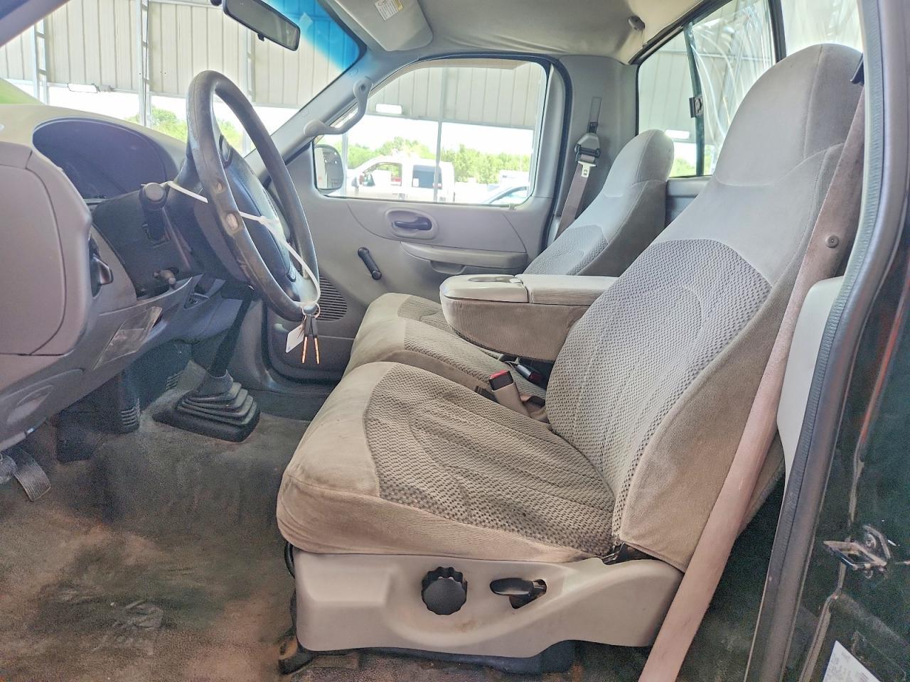 1999 Ford F150 - Image 7