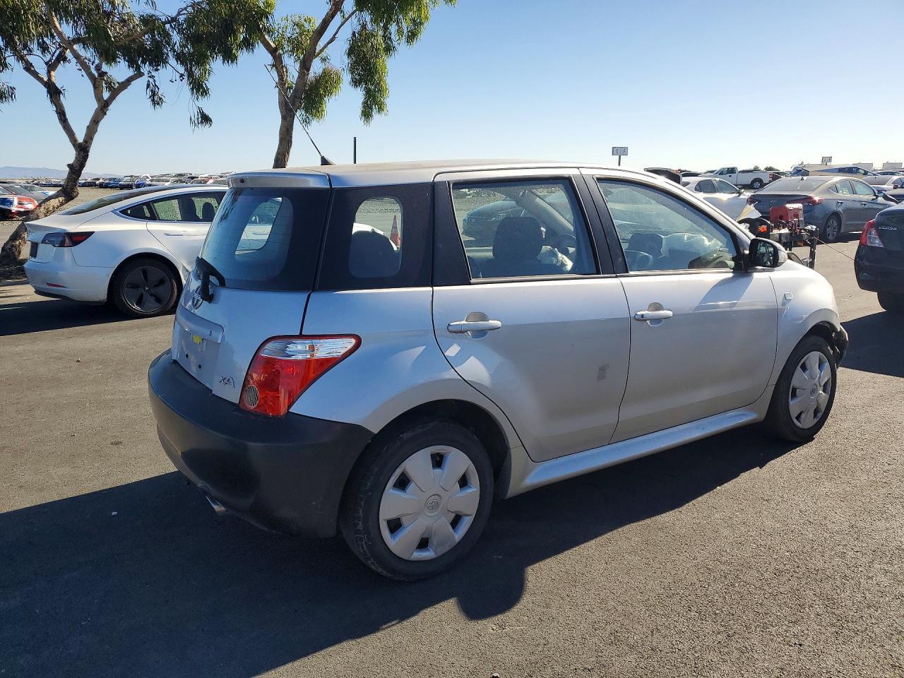 2006 Scion Xa Base - Image 3