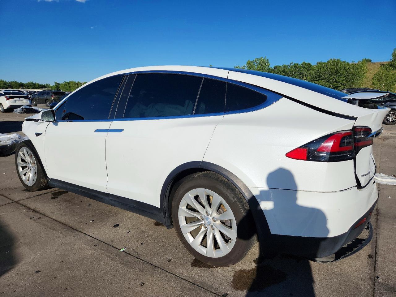 2017 Tesla Model X - Фото 2