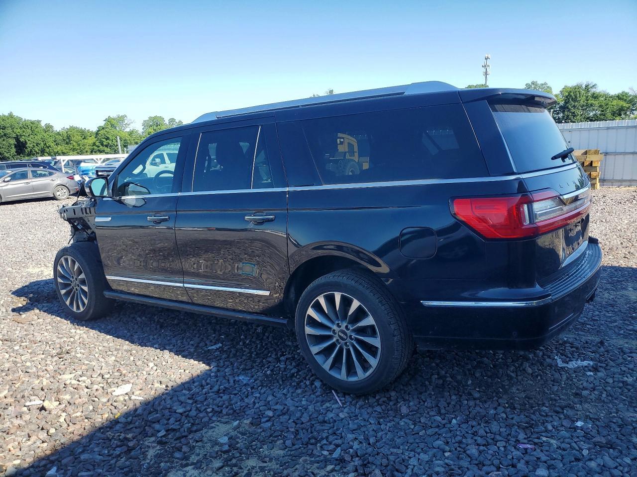 2020 Lincoln Navigator L Reserve - Фото 2