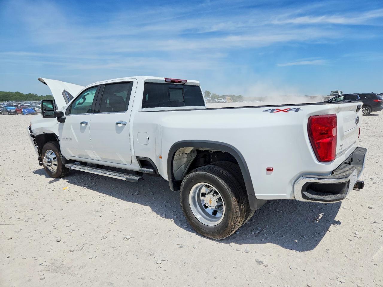 2024 Chevrolet Silverado K3500 Ltz - Фото 2