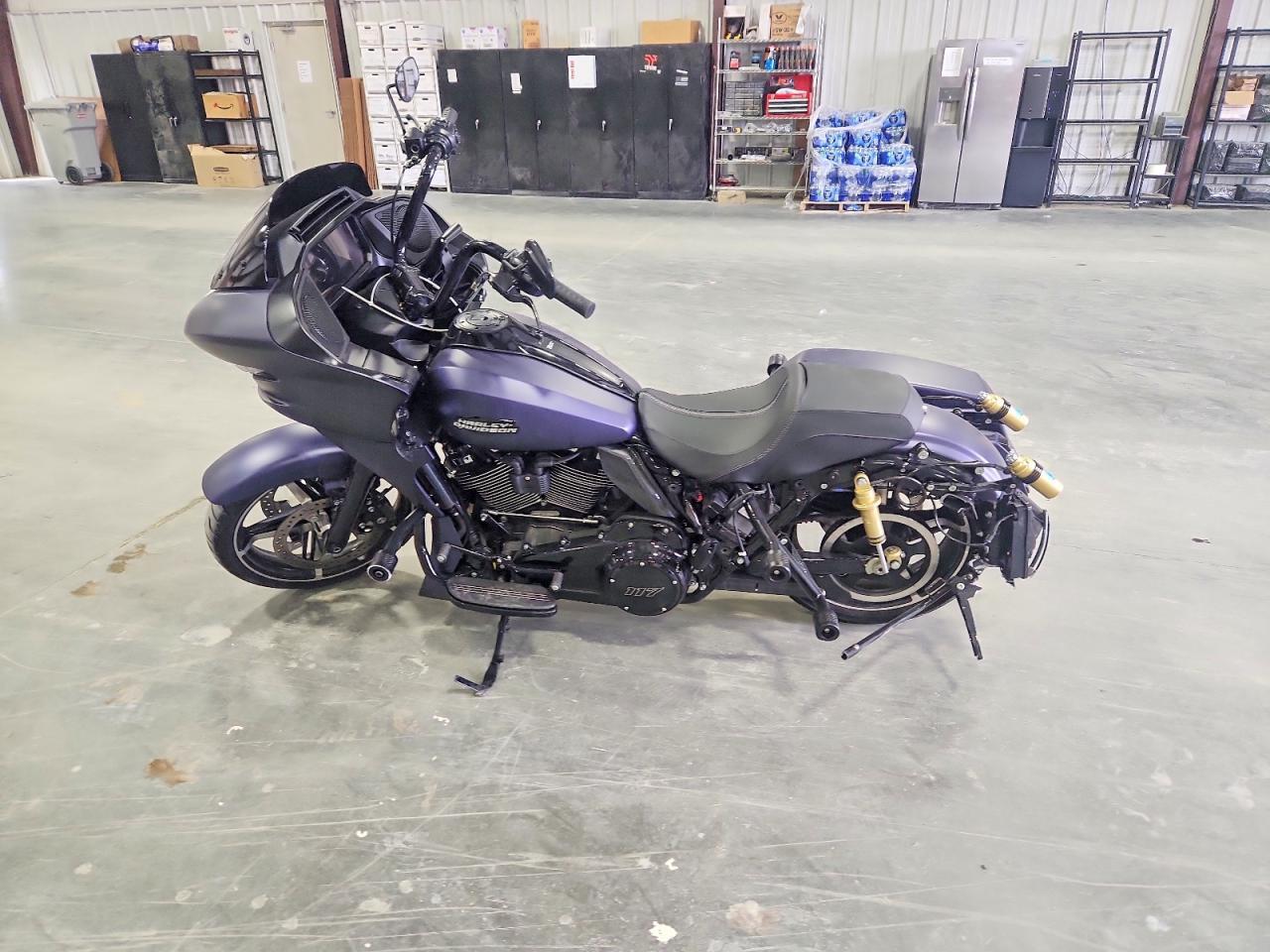 2025 Harley-Davidson Fltrx - Image 3