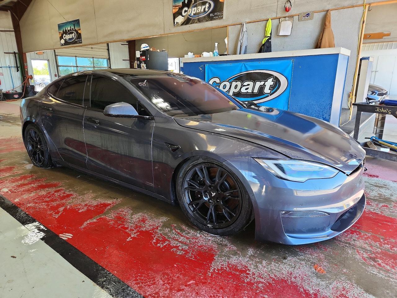 2022 Tesla Model S - Фото 4
