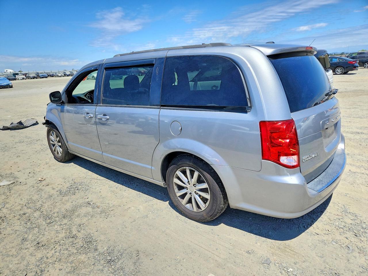 2018 Dodge Grand Caravan Gt - Фото 2