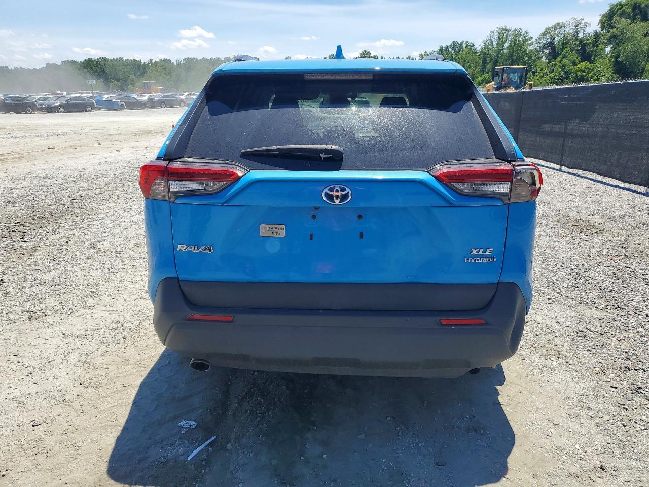 2019 Toyota Rav4 Hybrid Xle - Image 6