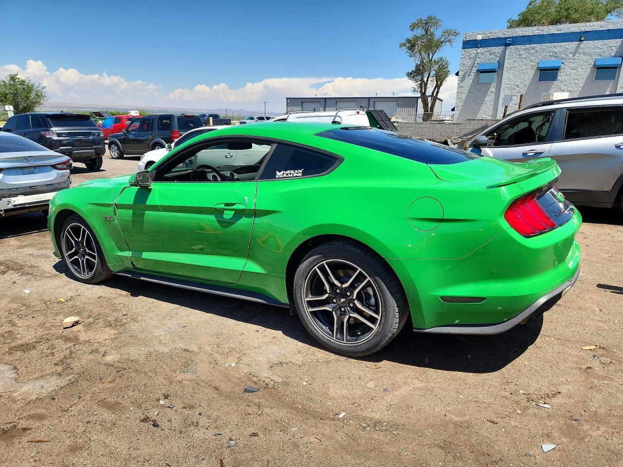 2019 Ford Mustang Gt - Фото 2
