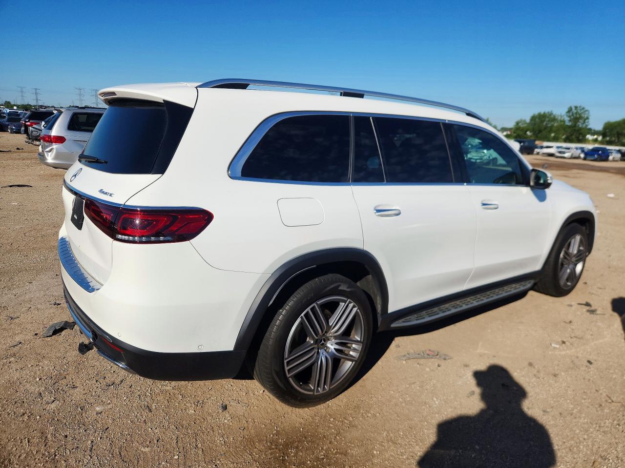2022 Mercedes-Benz Gls 450 4Matic - Фото 3