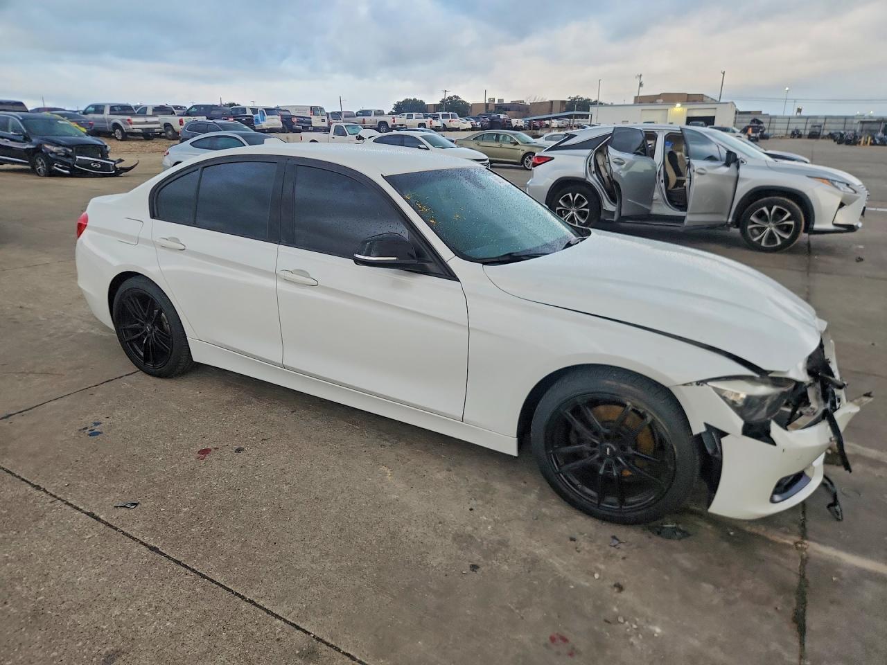 2015 BMW 328 I Sulev - Фото 4