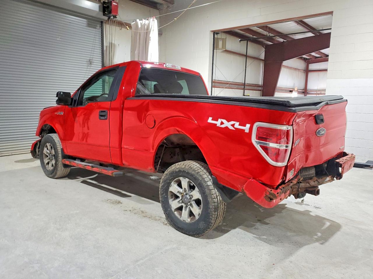 2012 Ford F150 - Фото 2