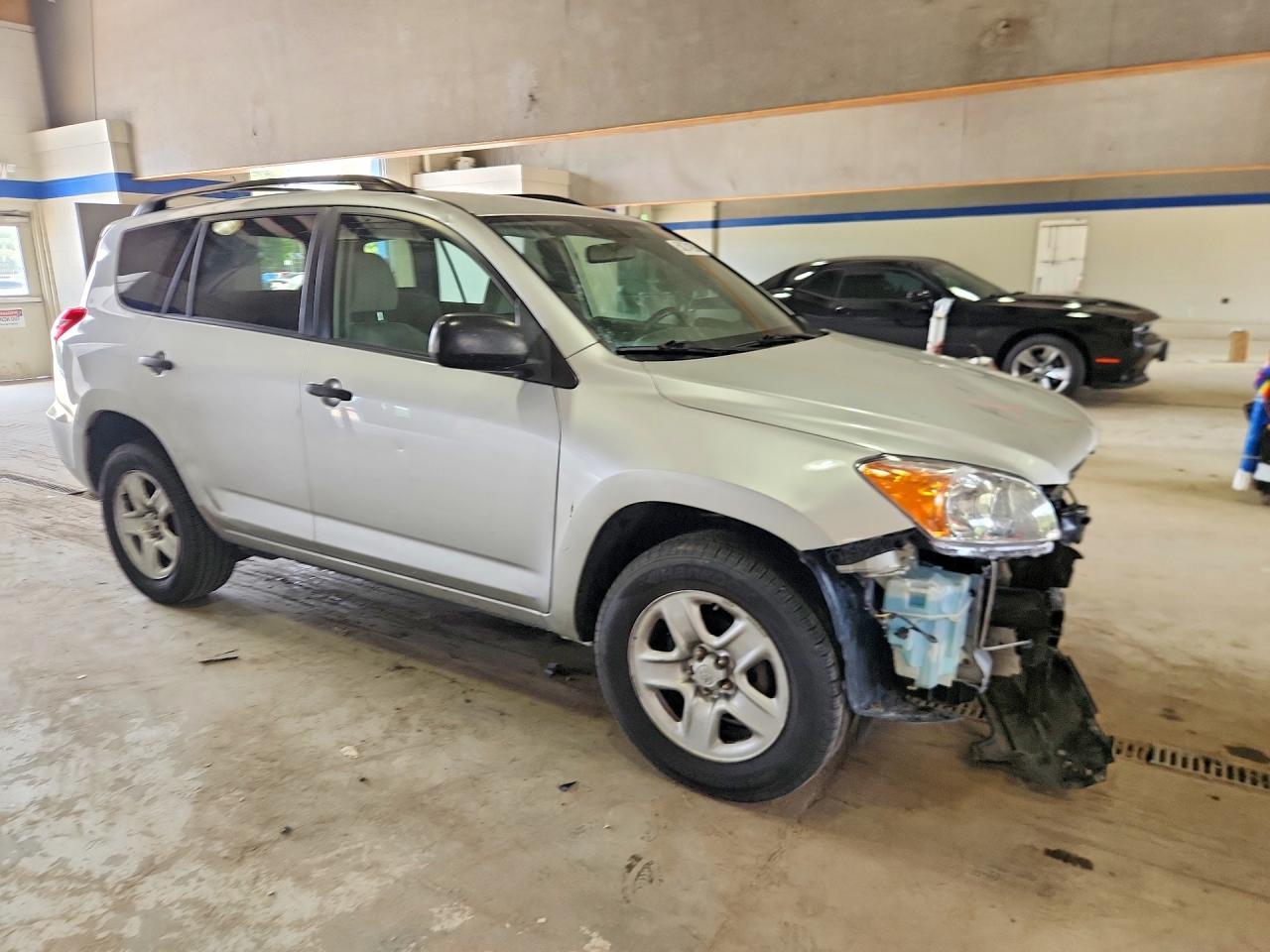 2011 Toyota Rav4 Base - Фото 4