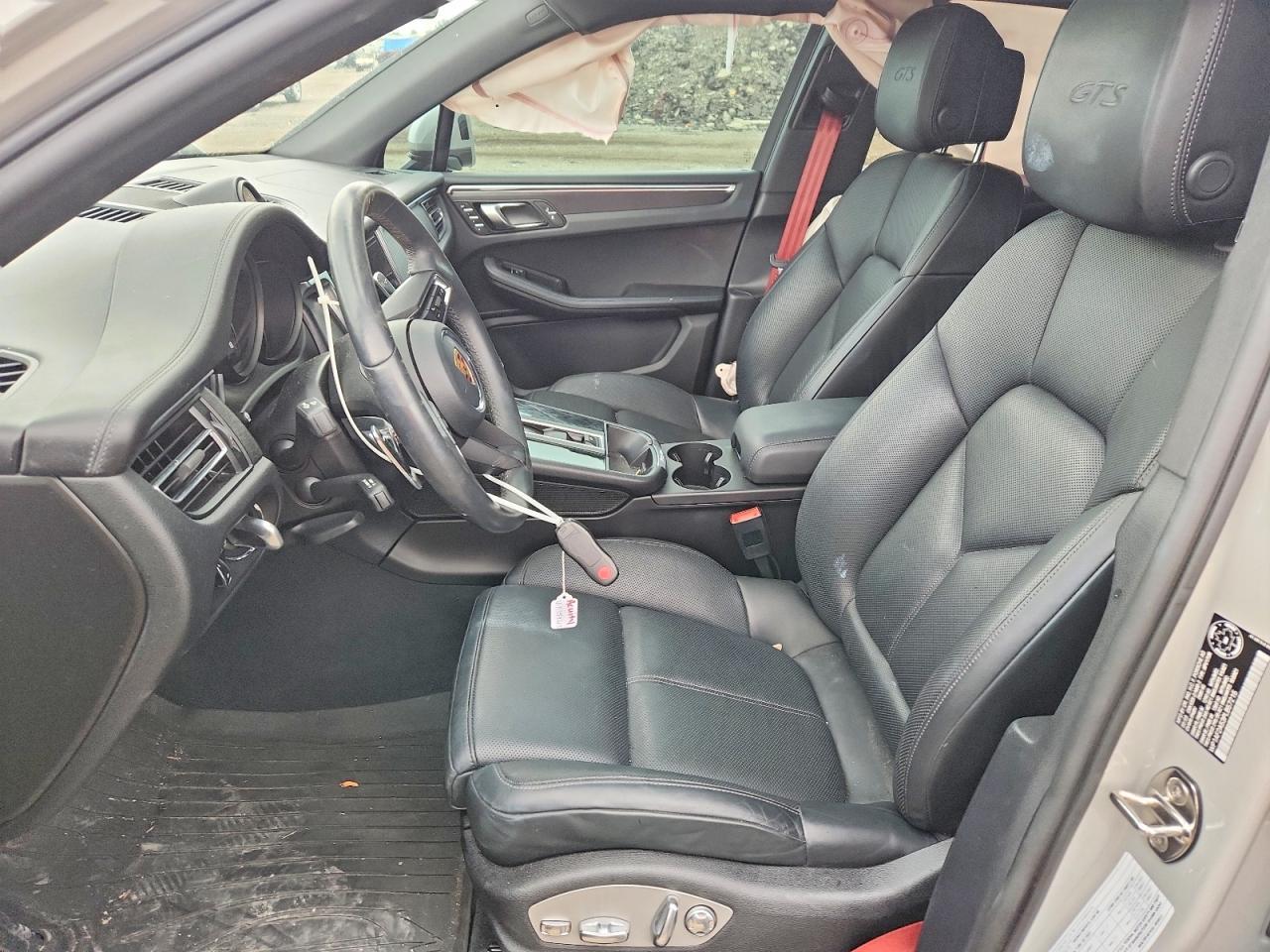 2023 Porsche Macan Gts - Image 7