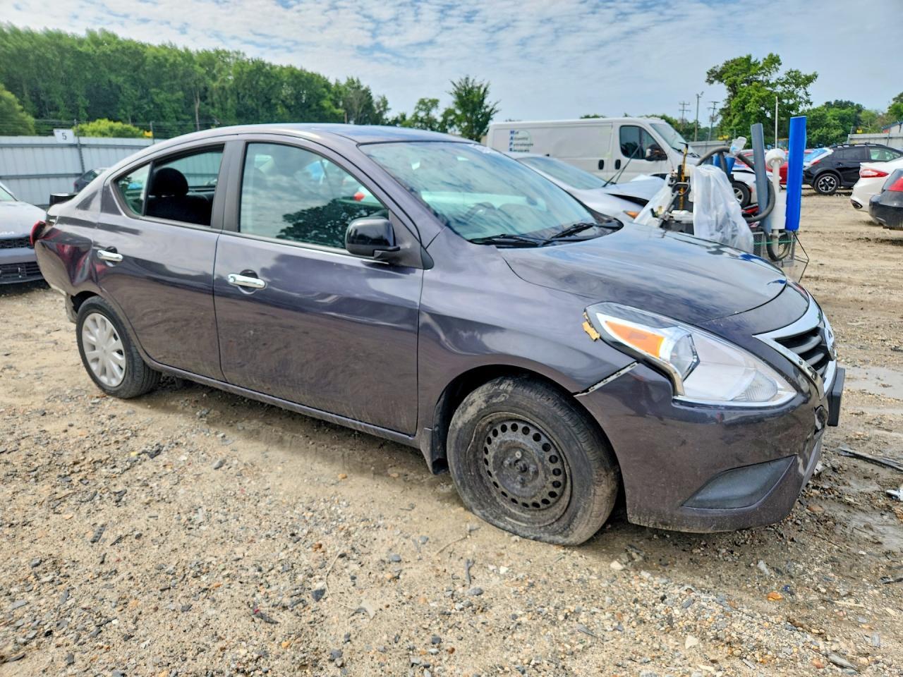 2015 Nissan Versa 1.6 Sv - Фото 4