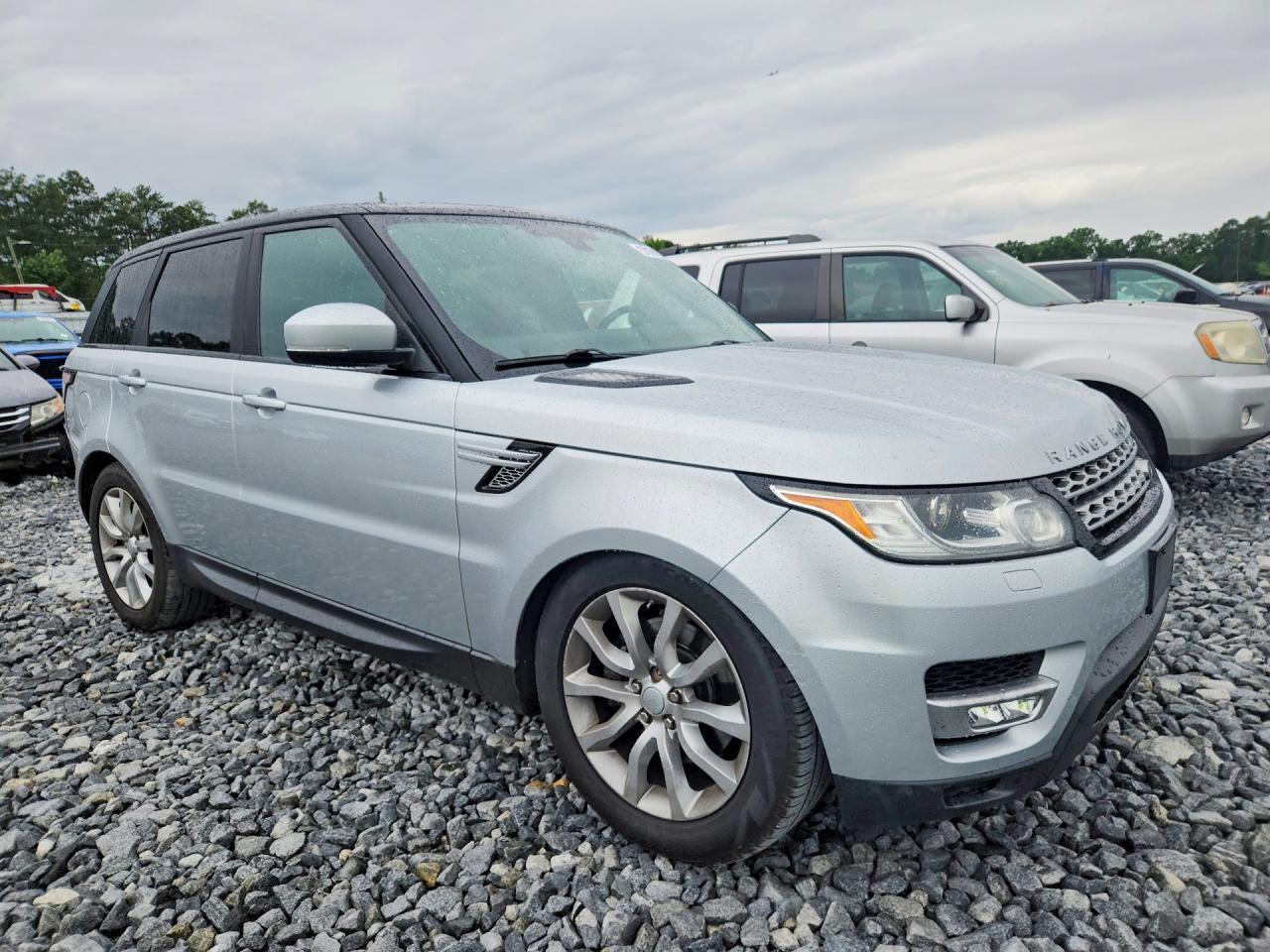 2016 Land Rover Range Rover - Image 4
