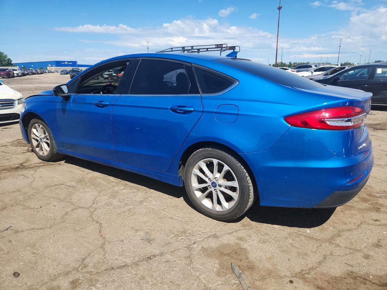 2020 Ford Fusion Se - Image 2