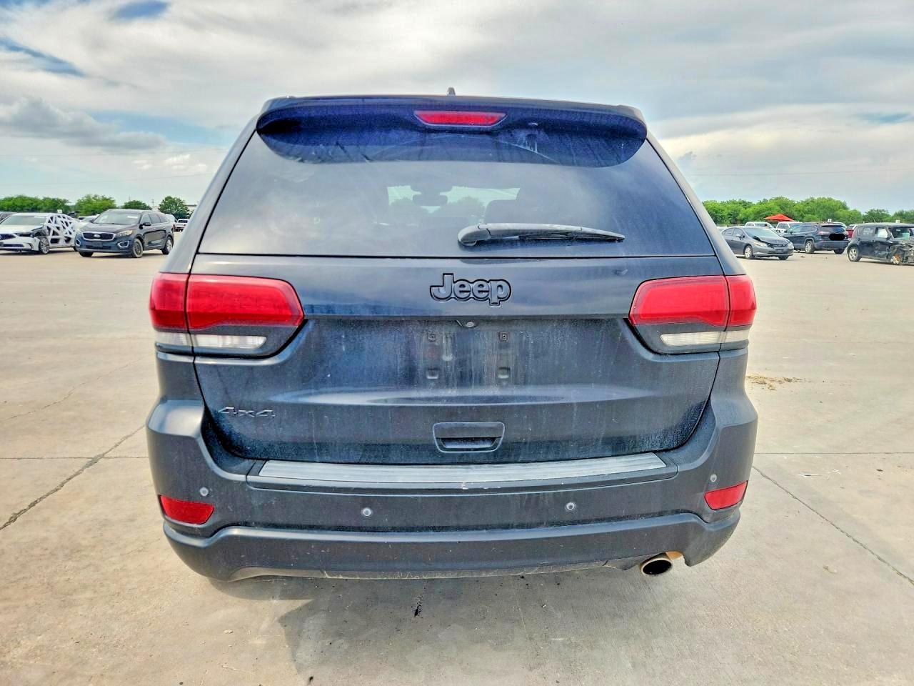 2018 Jeep Grand Cherokee Laredo - Фото 6