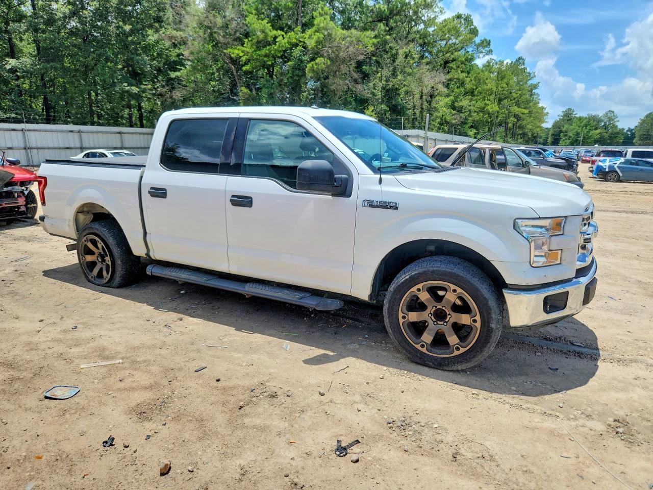 2017 Ford F150 Supercrew - Image 4