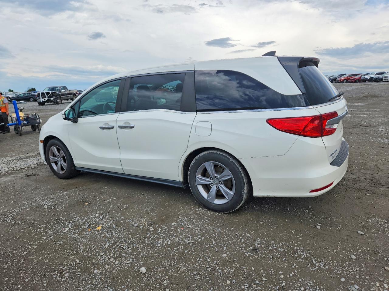 2018 Honda Odyssey Ex - Фото 2