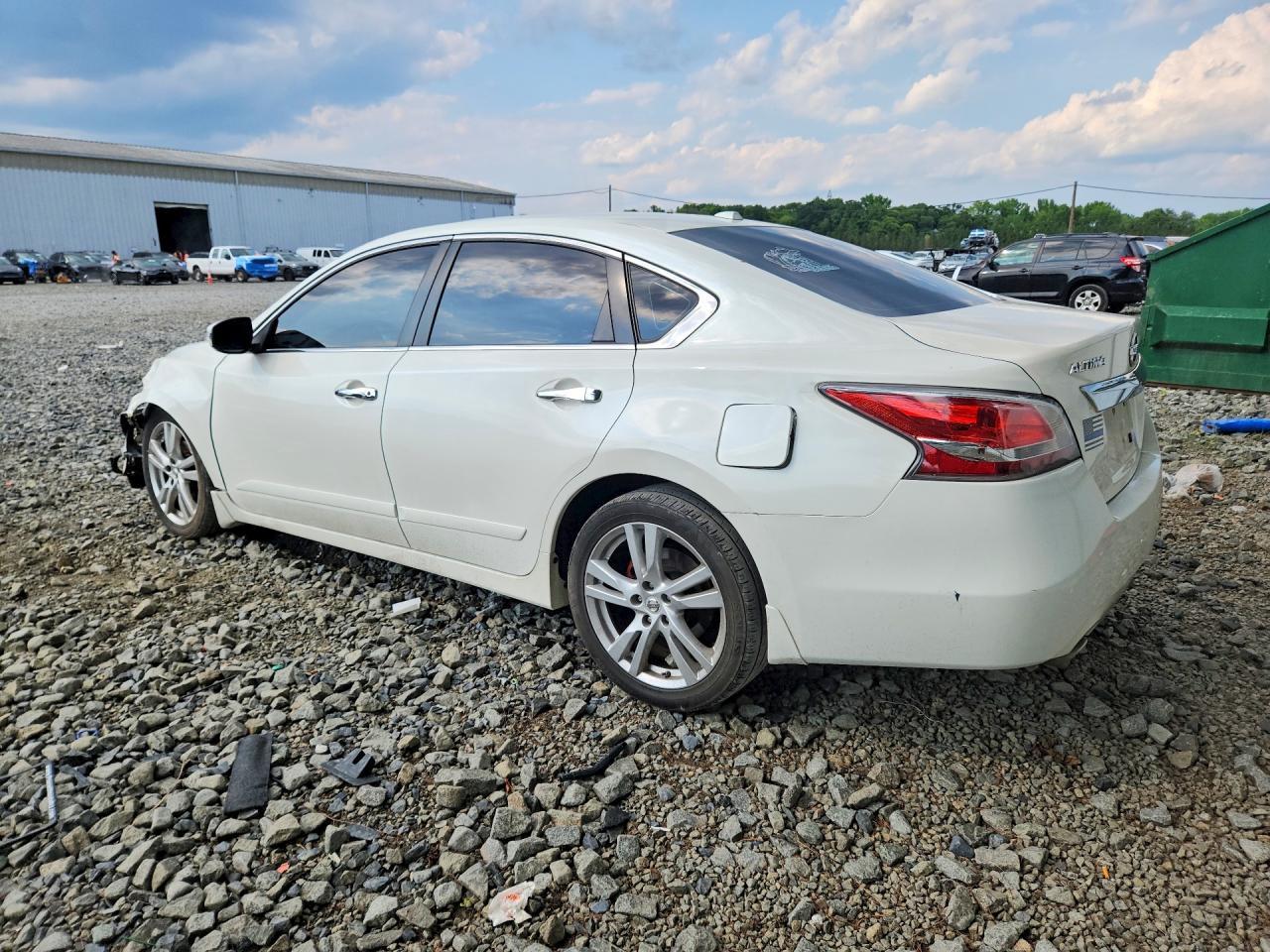 2015 Nissan Altima 3.5 Sl - Image 2