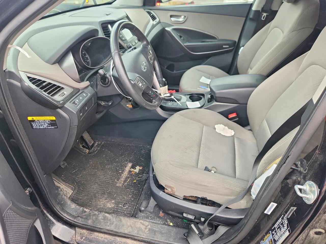 2014 Hyundai Santa Fe Sport 2.4L - Image 7